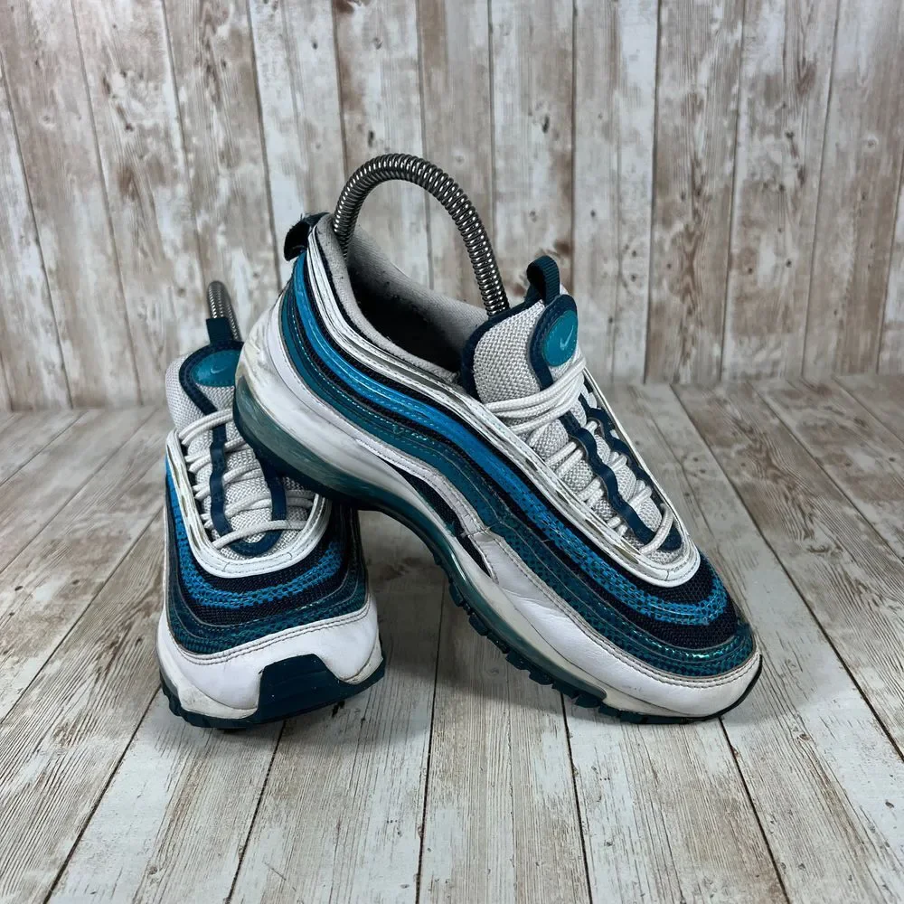 Nike material provides